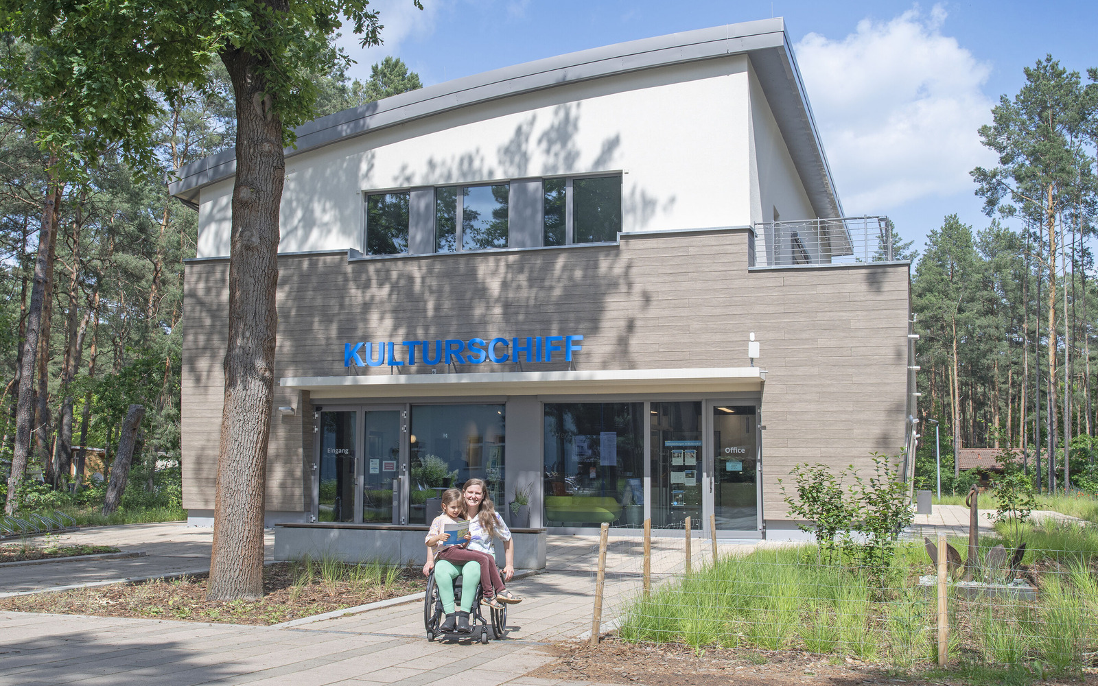 Kulturschiff im Familienpark am Senftenberger See, Foto: Nada Quenzel, Lizenz: Tourismusverband Lausitzer Seenland e. V.